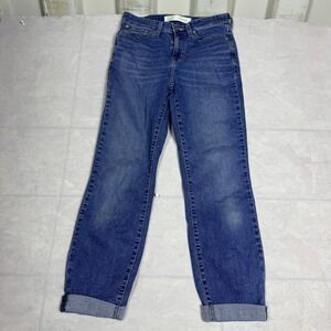 Signature By Levi's Womens Boyfriend Jeans Blue Denim Mid Rise Whisker Size 27